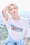 스키즈 필릭스, 라오스 자원봉사…개인 휴가 이용 식수 지원 | 디스패치 | 뉴스는 팩트다! 스키즈 필릭스, 라오스 자원봉사…개인 휴가 이용... 