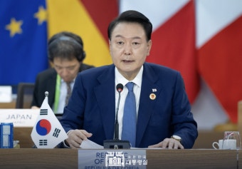 윤석열 대통령, 헌재 전원일치 투표로 파면 결정… 국민의 신임 배반으로 판단