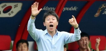신태용 감독, 7월 말 계약 종료…거취 논의될 듯 | 디스패치 | 뉴스는 팩트다! 신태용 감독, 7월 말 계약 종료…거취 논의될 듯