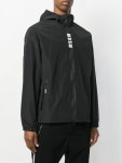 WIZWID:위즈위드 - [MSGM:엠에스지엠]Msgm 남성 로고 후드 위드 브레이커 2440mh07y184015_ WIZWID
