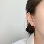 올은(ALLEUN) 실버925 라운드 꼬임 원터치 링 귀걸이 - 후기 | 무신사
