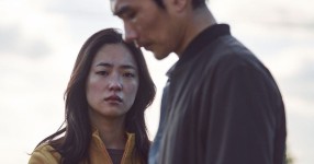 낙원의 밤 차승원, 엄태구, 전여빈 스틸들 - 넷플코리아 - DVDPrime