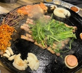 디너의여왕 - [경기 수원][릴스] 매탄동 솥뚜껑삼겹살 1165 2 1차