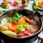 홋카이도의 인기 쇠고기 샤브샤브와 스키야키Beef Shabu