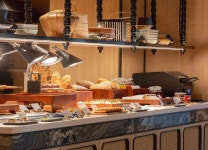 인터컨티넨탈 치앙마이 더 갓 란나(The Gad Lanna) 레스토랑