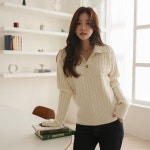 [클래식 버튼 꽈배기카라니트]