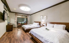 Yeosu Xi Motel - Compare Deals