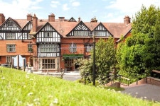 더 크라운 매너 하우스 호텔, 린드허스트 - 호텔 가격비교