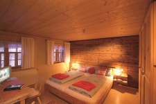 가스트호프 나체스 후스, 멜라우 - 호텔 가격비교