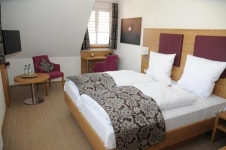 호텔 텐 후펜 레스토랑 딜레, 바르부르크 - 호텔 가격비교