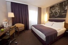 Savoy Hotel Dusseldorf, 뒤셀도르프 - 호텔 가격비교