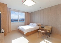 Yeosu Stay hotel - Compare Deals