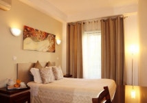 헤지덴시알 임페리아우, 루소 - 호텔 가격비교