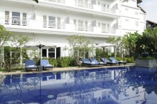 더 프랜지파니 빌라 호텔 시엠립 - 호텔 가격비교