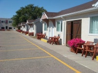 레드 코트 인 모텔, 포트 맥리오드 - 호텔 가격비교