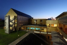 파크 홀리데이 콩그레스 & 웰니스 호텔, 프라하 - 호텔 가격비교