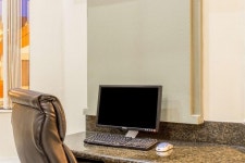 데이즈 인 바이 윈덤 투산 에어포트, 투손 - 호텔 가격비교