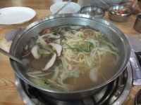 [부천/작동]오만둥이 향이 좋은 홍두깨 칼국수 : 클리앙