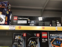 레고 불모지 진주 집더하기에 42043이 있네요 ㅋ : 클리앙