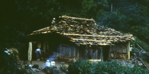 6부 삼척 신리마을 너와집 만들기