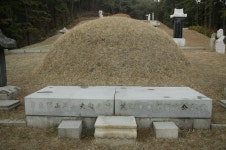 죽은자, 또한 산자의 공감 무덤_ 충청도 - 국립민속박물관 민속현장조사 죽은자, 또한 산자의 공감 무덤_ 충청도