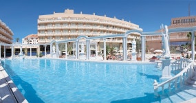 Reviews for Cleopatra Palace Hotel, Arona Cleopatra Palace Hotel in Arona