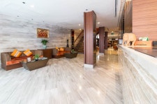 On8 Sukhumvit Nana Bangkok by Compass Hospitality - 방콕 호텔, 방콕 호텔 예약 | 호텔스닷컴 방콕에 있는 On8 Sukhumvit Nana... 