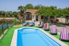 델테브레 Self catering Paradise Ebro for 9 people 이용 후기 델테브레에 있는 Self catering Paradise Ebro for 9 people