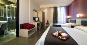 밀라노 호텔 파이브 (Hotel Five) 이용 후기 밀라노에 있는 호텔 파이브 (Hotel Five)