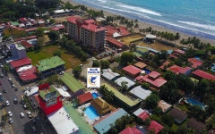 자코 Hotel Blue Marlin - Nightclub & Sports Bar on Site 이용 후기 자코에 있는 Hotel Blue Marlin - Nightclub &amp; Sports Bar... 