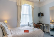 모팟 퀸즈베리 하우스 (Queensberry House) 이용 후기 모팟에 있는 퀸즈베리 하우스 (Queensberry House)