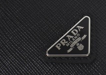 [프라다 사피아노 카드지갑 블랙 2MC223 QHH F0002] 팹스타일 [프라다 사피아노 카드지갑 블랙 2MC223 QHH F0002]