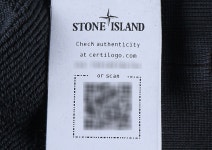 남성 와펜 패치 맨투맨 블랙 K1S156100032 S0045 V0129] 팹스타일 [스톤아일랜드 남성 와펜 패치 맨투맨 블랙 K1S156100032 S0045 V0129]
