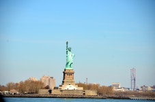 JERSEY CITY | Journal Squared | 231m | 759ft | 72 fl | Com | 193m | 635ft | 60 fl | T/O | 175 m | 575ft | 54 fl | Com | Page 3... 
