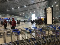 Wobbly Winter 17/18 (5): Fly Smart? Not quite: The GoAir Debut! (G8128 CCU-DEL A320 Dec17, pics & video TR) - Airliners.net