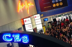 LG전자 CES2012 전시장 - a photo on Flickriver