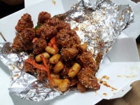 간만에 치킨과 라면 - a photo on Flickriver