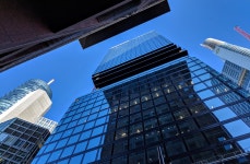 FRANKFURT - Too Big To Fail | Page 8 | SkyscraperCity Forum FRANKFURT - Too Big To Fail