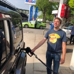 Mobil - Bronx에서 주유소일 Mobil