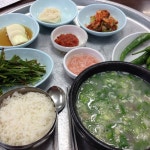 쌍둥이돼지국밥 - 팁 4개에서의 사진