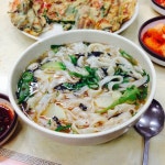 장안사 손칼국수 - 부산광역시에서 한식당일에서의 사진