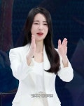 뉴스룸 출연해서 신난 연진이.jpg | 키노라이츠 커뮤니티