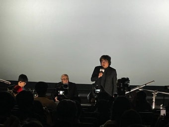 봉준호 감독 “ <미키 17> 후반 작업 완료..미세 작업중” | 키노라이츠 커뮤니티