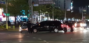 구미 구평동 국민은행 , 롯데리아 사거리 사고 | 보배드림 교통사고/블박