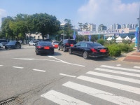 평택시청앞 불법주차 대단하네 | 보배드림 교통사고/블박