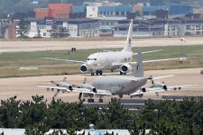 P-8A 포세이돈, 어디에 배치하면 좋을까요? | 보배드림 군사/무기