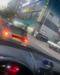 주차장입구서 5분이나 길막하고 마트 장보고 오네요 ㅋㅋㅋ | 보배드림 자유게시판