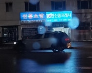 얼마전 목격된 위장막 SUV | 보배드림 직찍/특종발견
