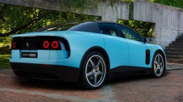 페라리 전기차 루체(Ferrari Luce)공식적으로 공개 | 보배드림 수입차게시판