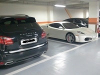 대구 황금동 트럼프월드 친구집 주차장 한곳.... | 보배드림 시승기/배틀/목격담